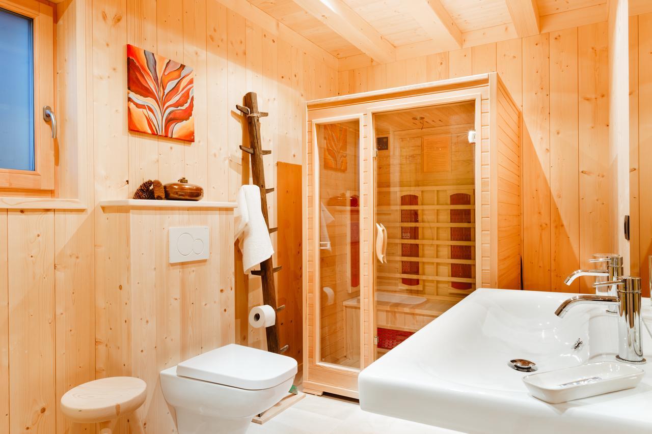 Forest Chalet Resort Felizitas San Felice  Exteriör bild