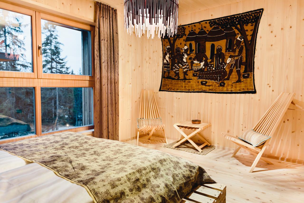 Forest Chalet Resort Felizitas San Felice  Exteriör bild