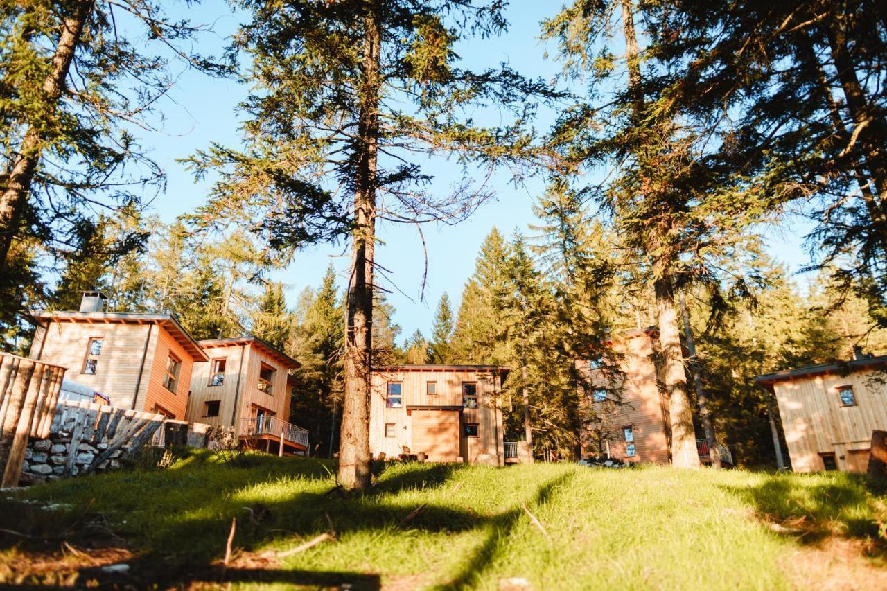 Forest Chalet Resort Felizitas San Felice  Exteriör bild